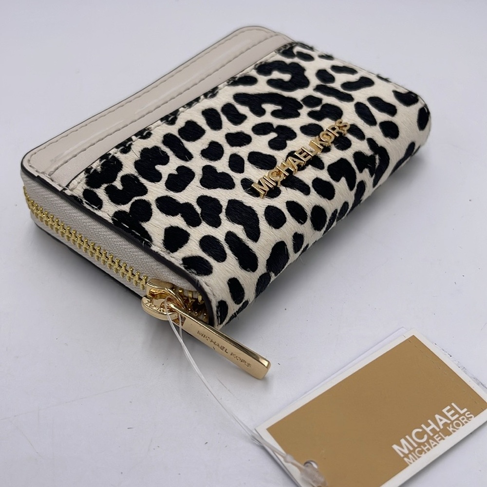 Michael Kors Jet Set Travel MD Zip Around Card Case Wallet (Light Cream Multi) - Picture 7 of 16